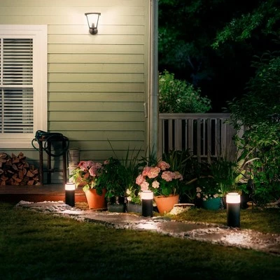 Philips Hue White & Color Ambiance Calla Outdoor Pathway LED Light Extension 7 Philips Hue White & Color Ambiance Calla Outdoor Pathway LED Light Extension - Image 5
