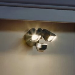 Smart Lighting Floodlight Wired - Ring Black