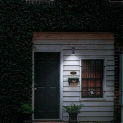 Techko Maid LED Solar Single Direction Solar Outdoor Wall Light - Techko Kobot -Outdoor Lighting Official Shop unnamed file 263