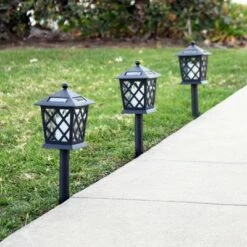 Alpine Corporation Set of 4 Outdoor Solar Powered Pathway LED Light Stakes Black